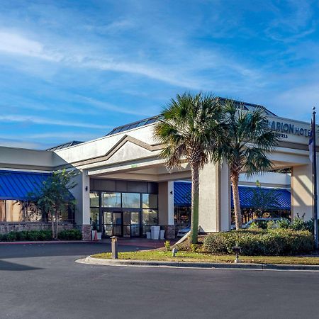 Clarion Hotel Fayetteville Extérieur photo