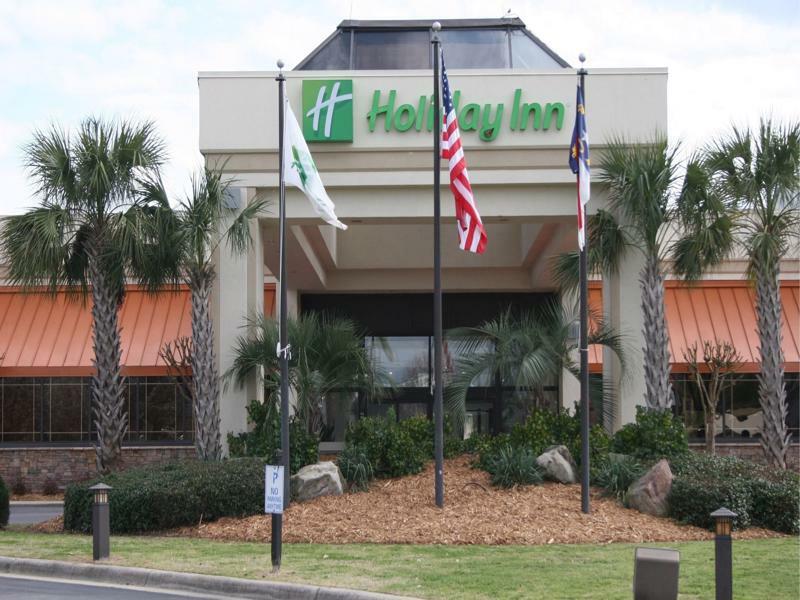 Clarion Hotel Fayetteville Extérieur photo