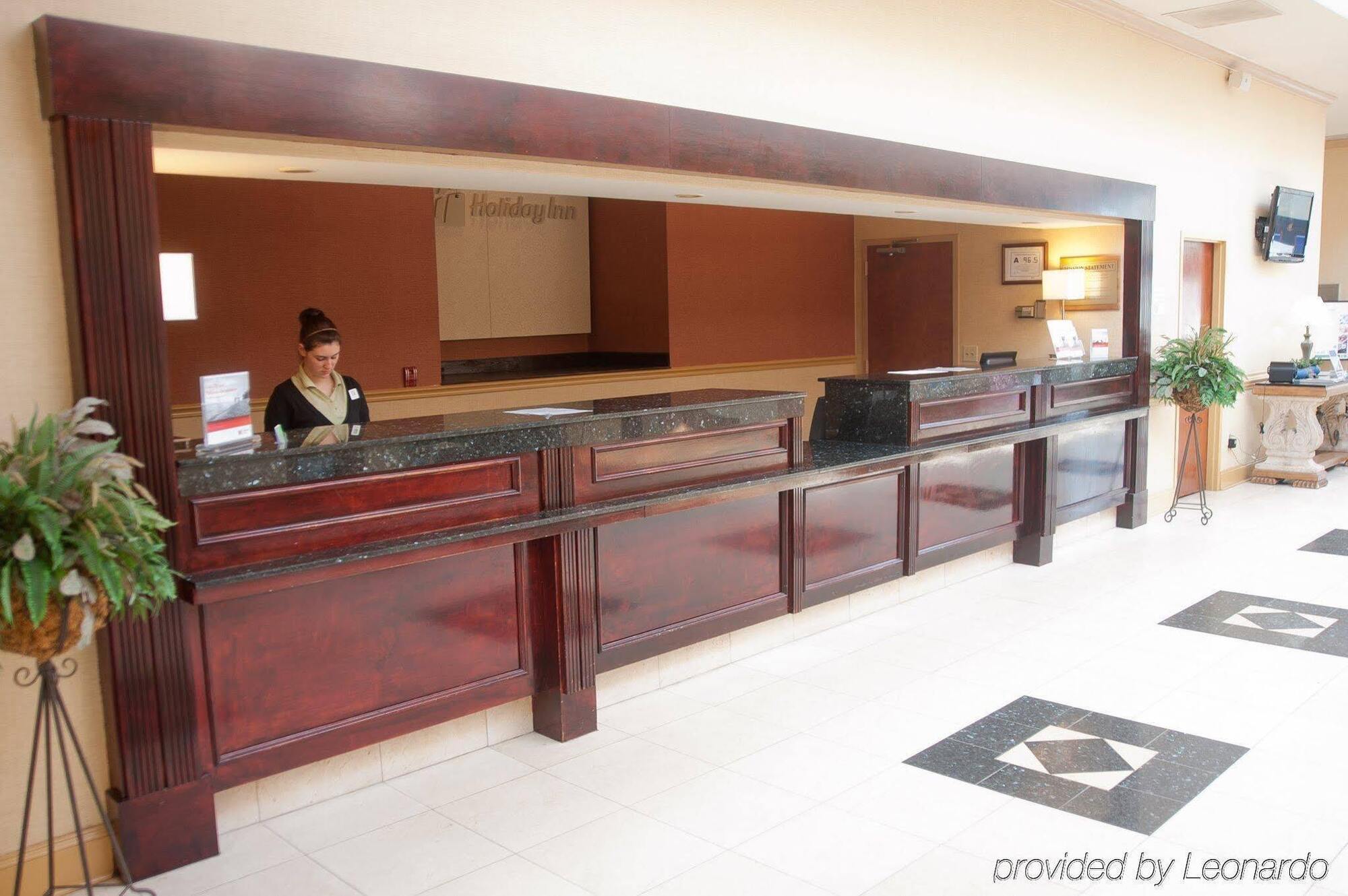 Clarion Hotel Fayetteville Extérieur photo