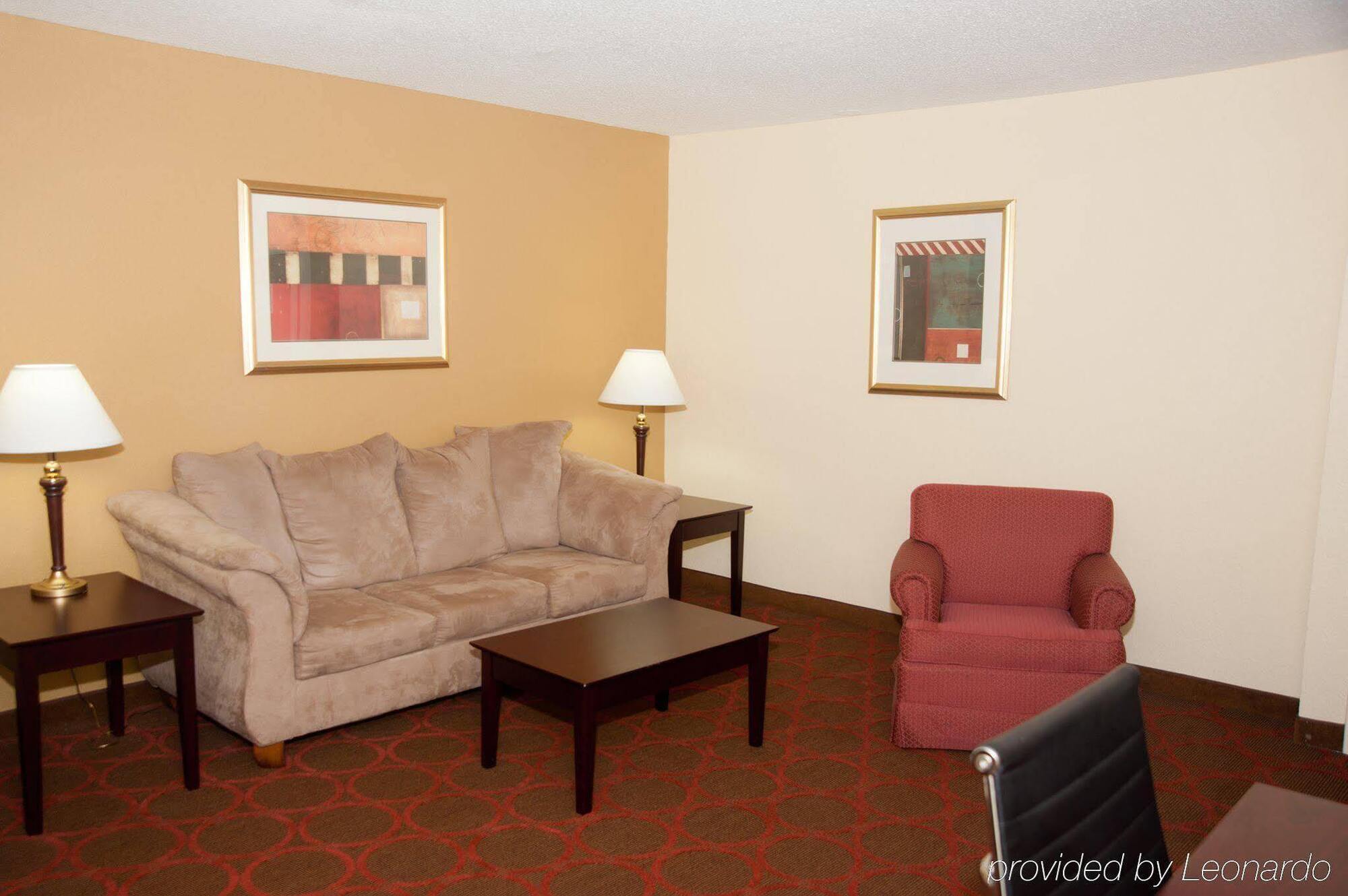 Clarion Hotel Fayetteville Extérieur photo