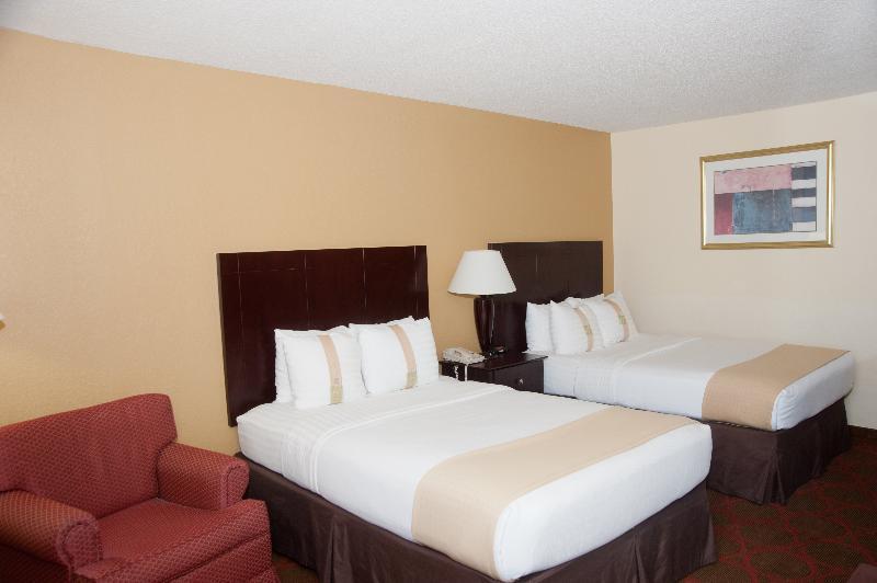 Clarion Hotel Fayetteville Extérieur photo