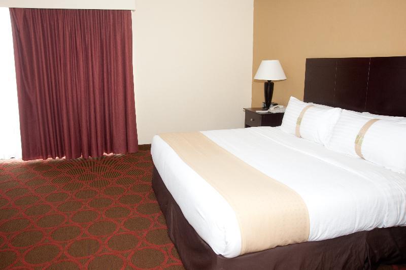 Clarion Hotel Fayetteville Extérieur photo